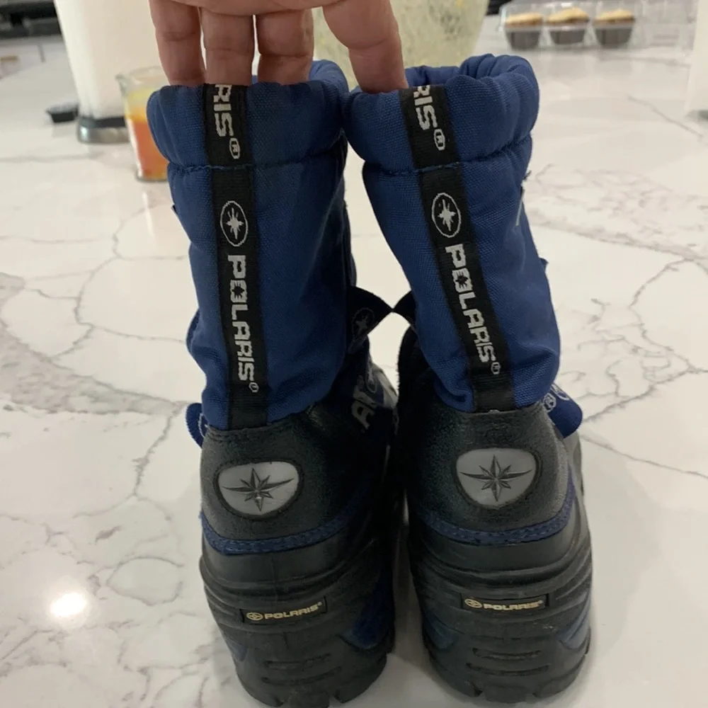 Polaris Blue Rain Snow‎ Duck Like Kids Boot. Size 3